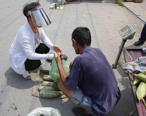 吃瓜网农村慰问大爷