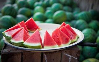 缅甸网红吃瓜事件真相,真相与背后的网络舆论风云